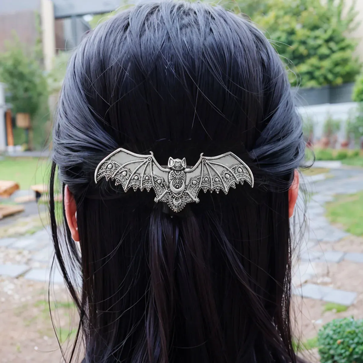 1pc Metal Dark Bat Hair Barrette – Gothic Hair Clip for Women, Hair Decoration