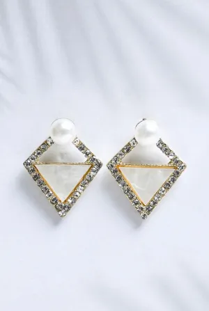 Diamond shaped studs with zircon stone and pearl