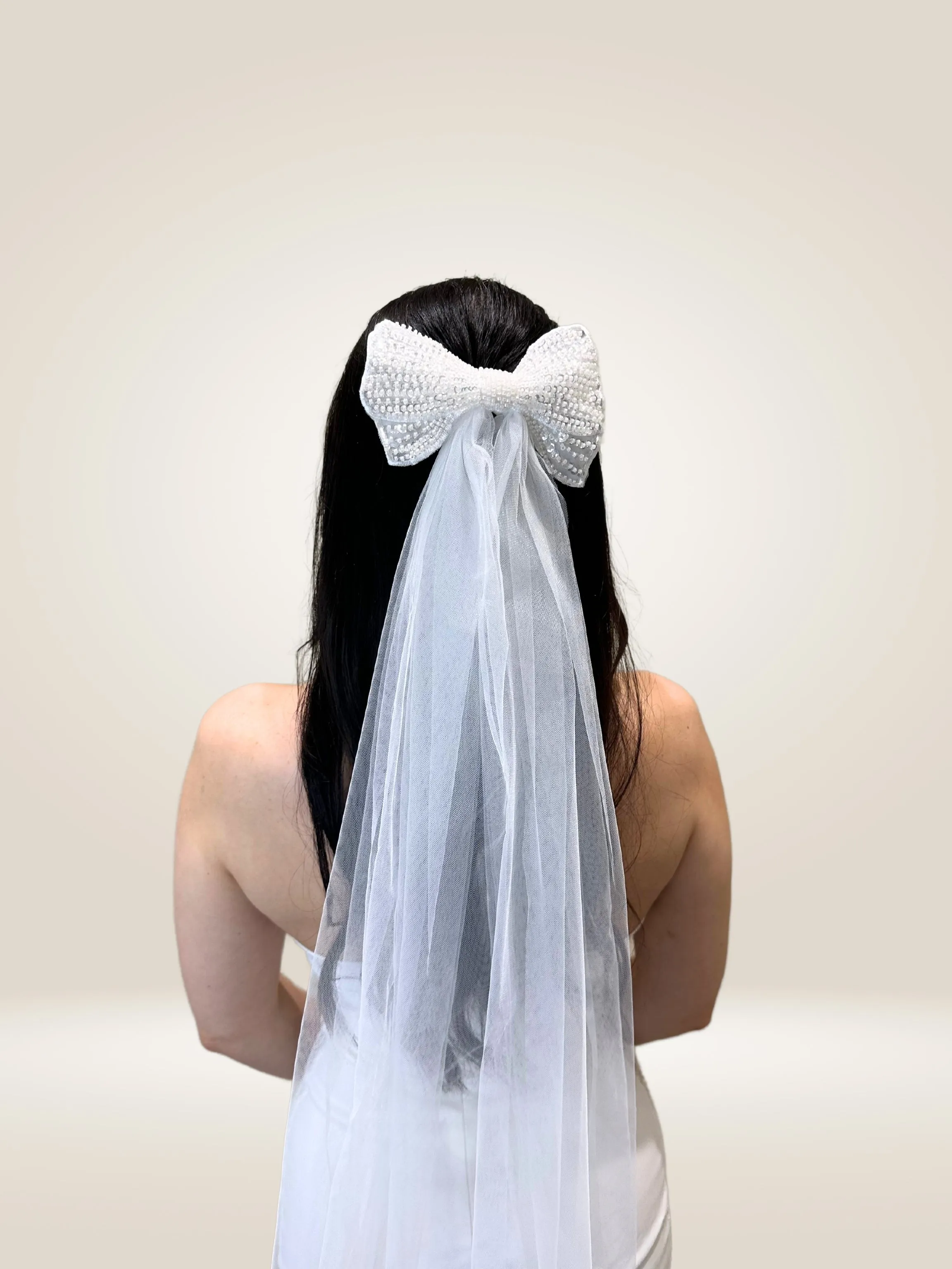 Embellished Bow Veil Clip