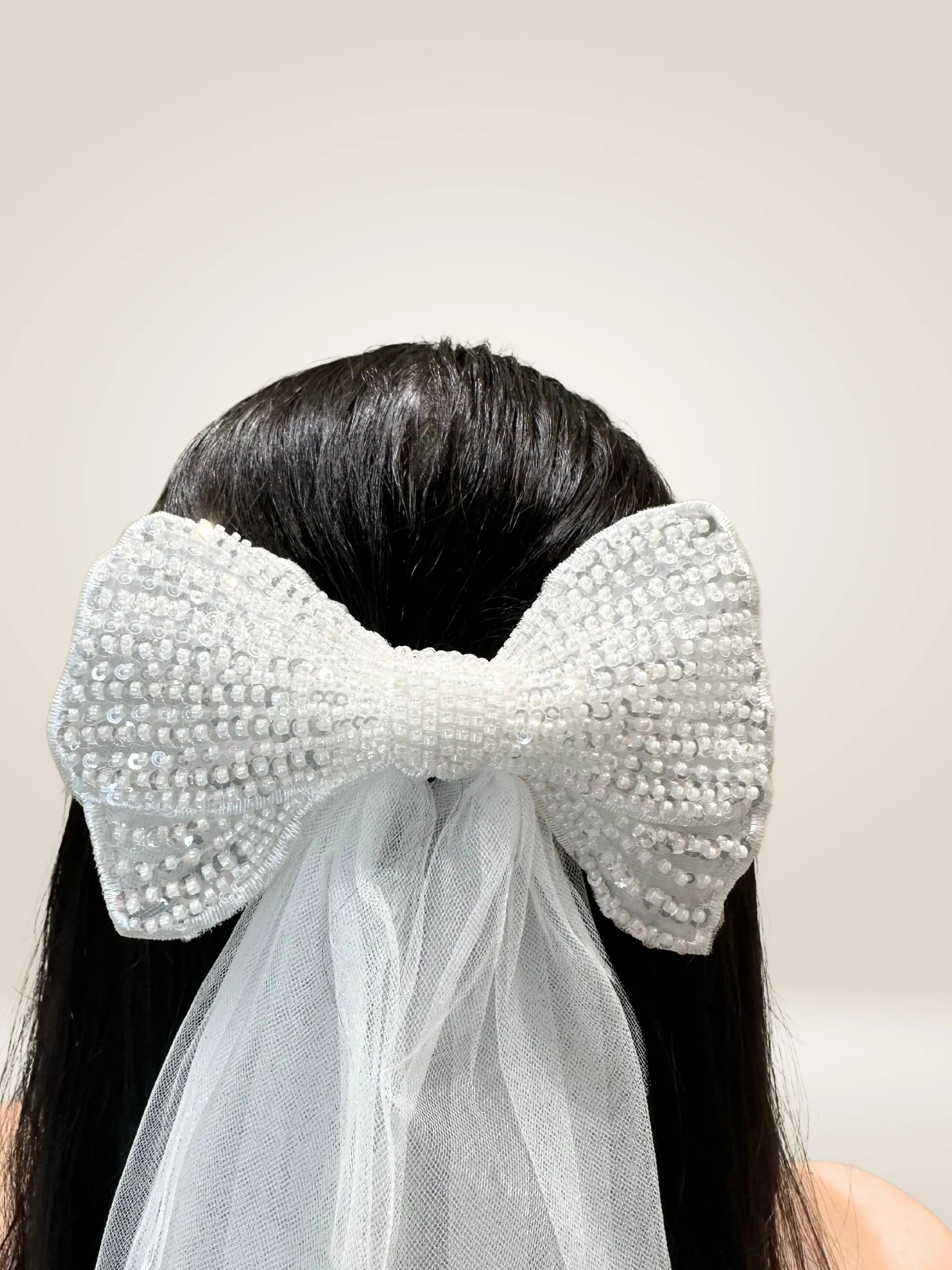 Embellished Bow Veil Clip