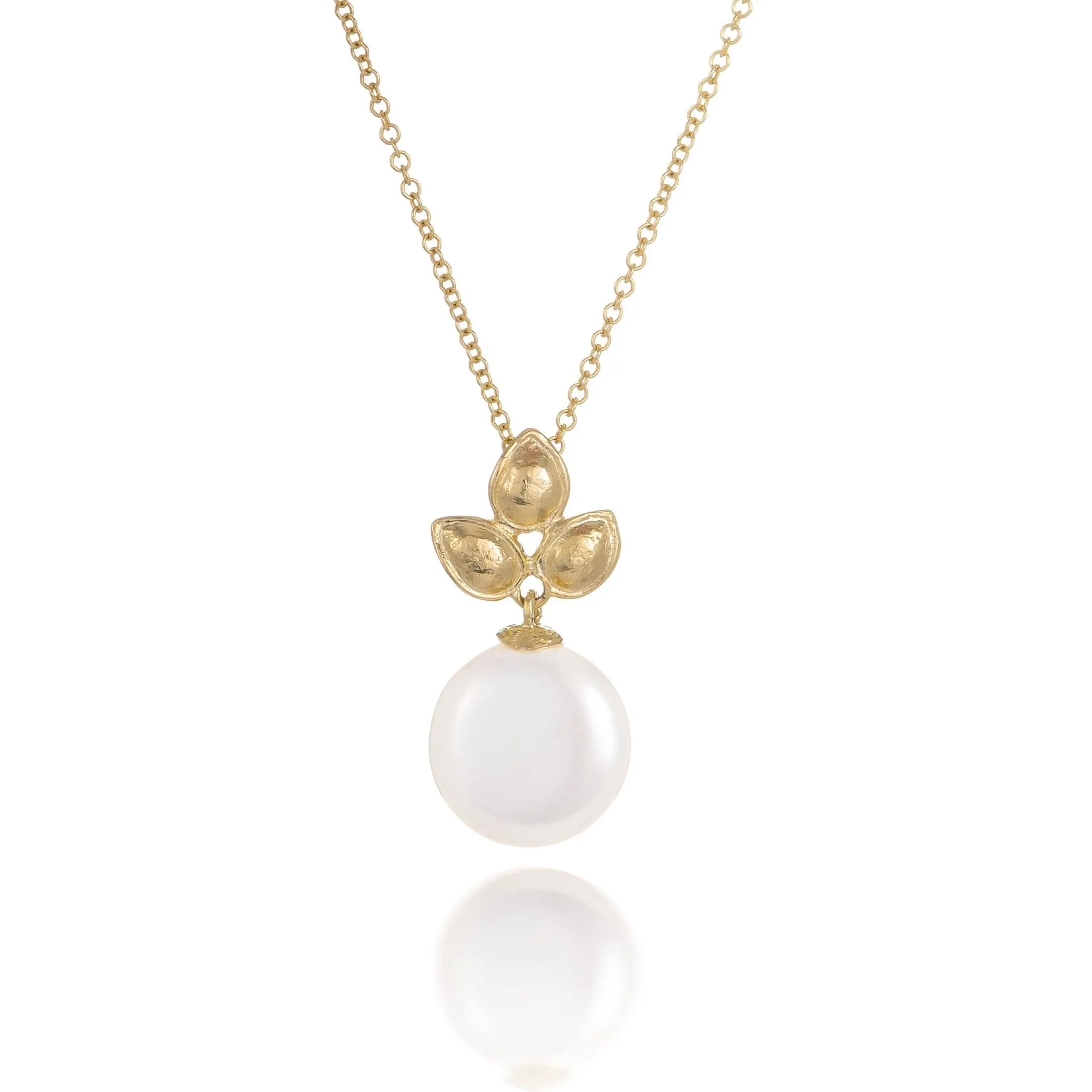 Luster Collection 14KT Yellow Gold  Pearl Pendnat Necklace