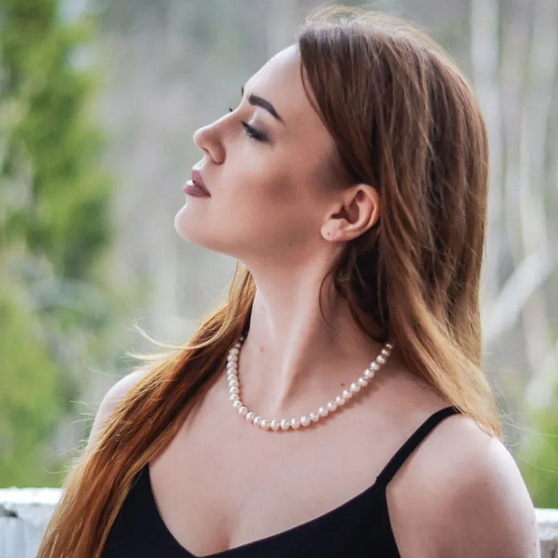 Natural Freshwater Pearl Necklace Near Round
