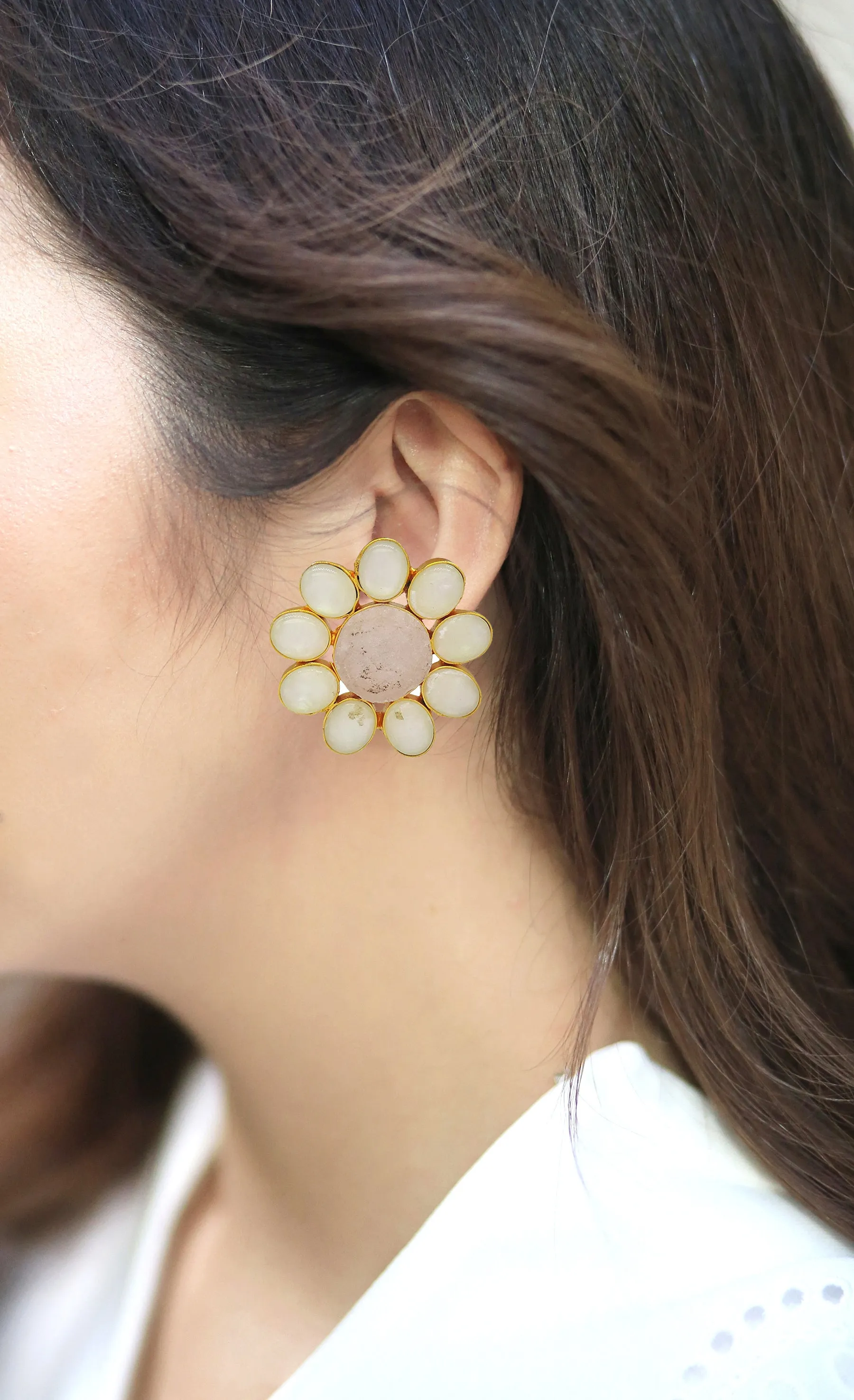 Round Flower Earrings (Rose Quartz)