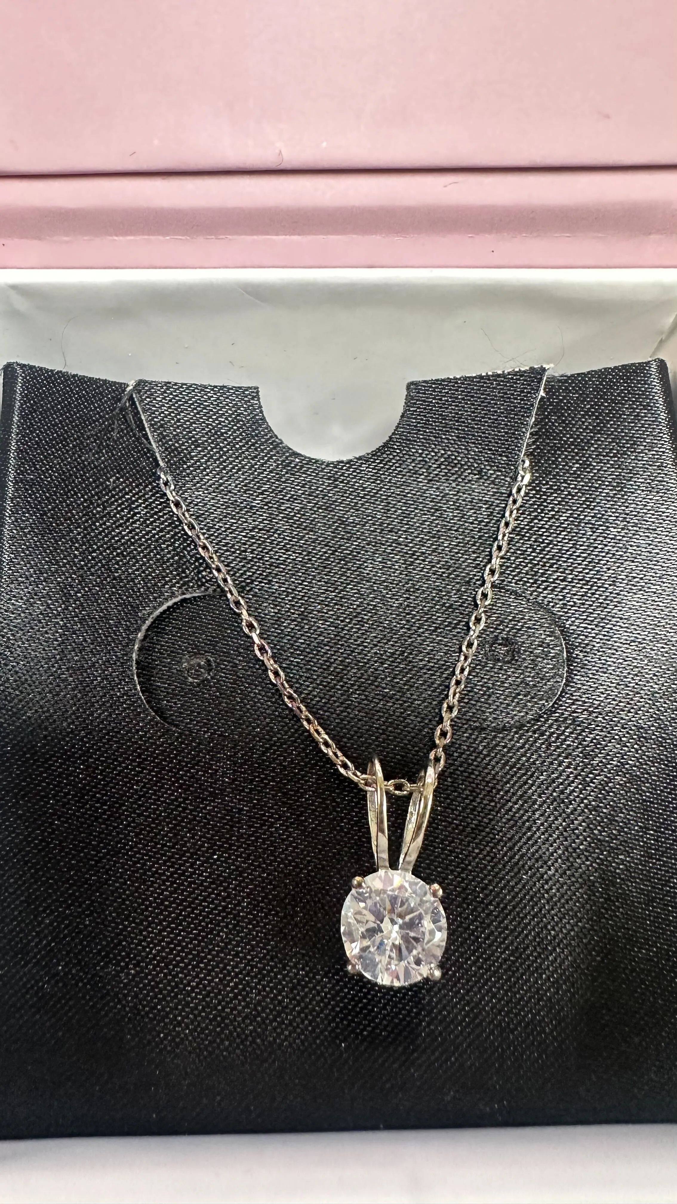 Sterling silver zircon pendant with link chain (aaa   Quality Zirconia Stone)
