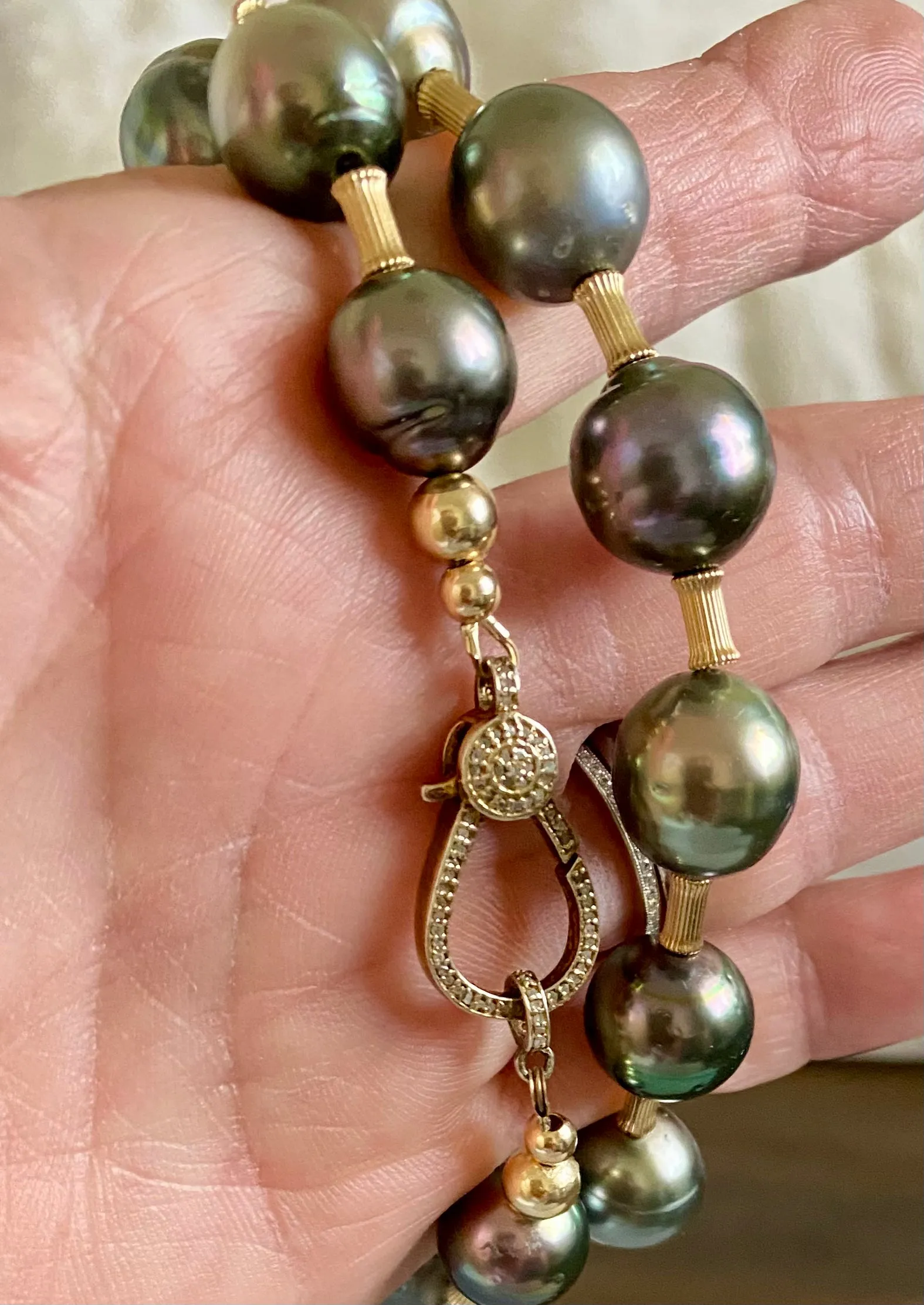 Tahitian Pearl Necklace - Peacock