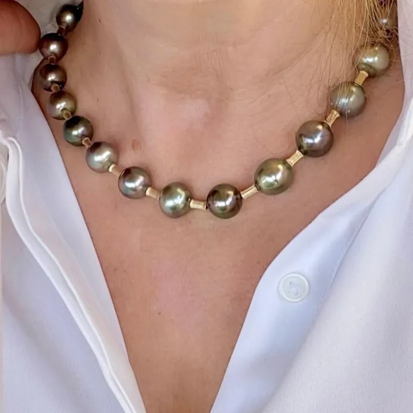 Tahitian Pearl Necklace - Peacock