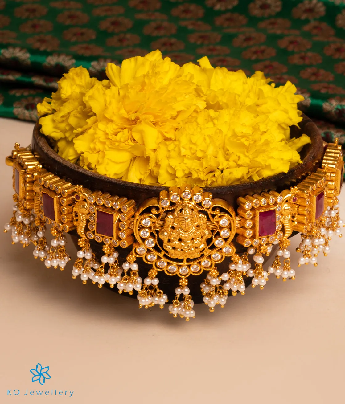 The Bhiti Silver Lakshmi Choker Necklace/ Vanki