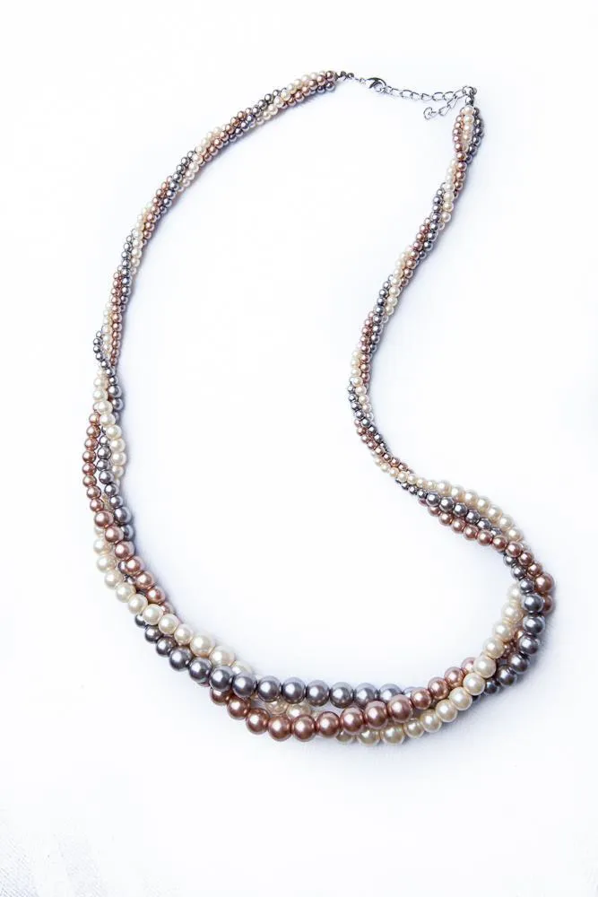 Variegated Pearl Twist Necklace