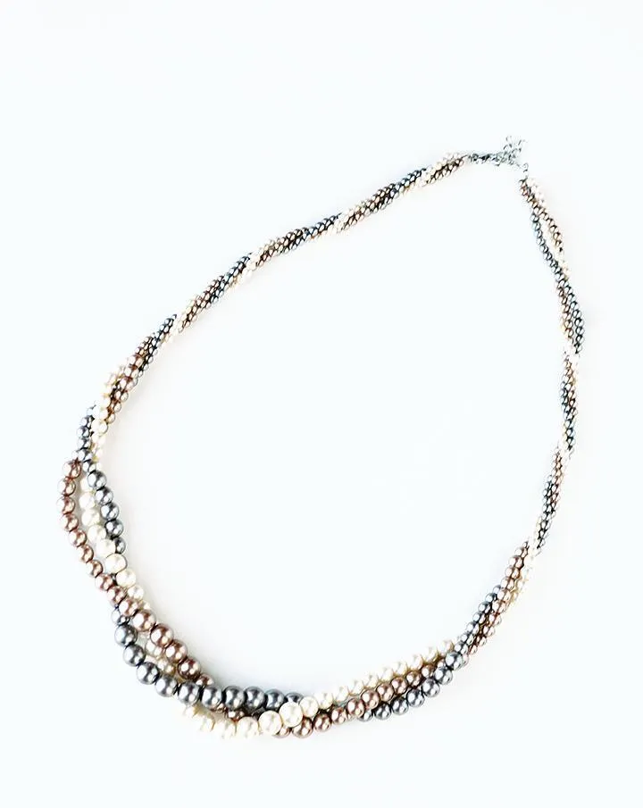 Variegated Pearl Twist Necklace