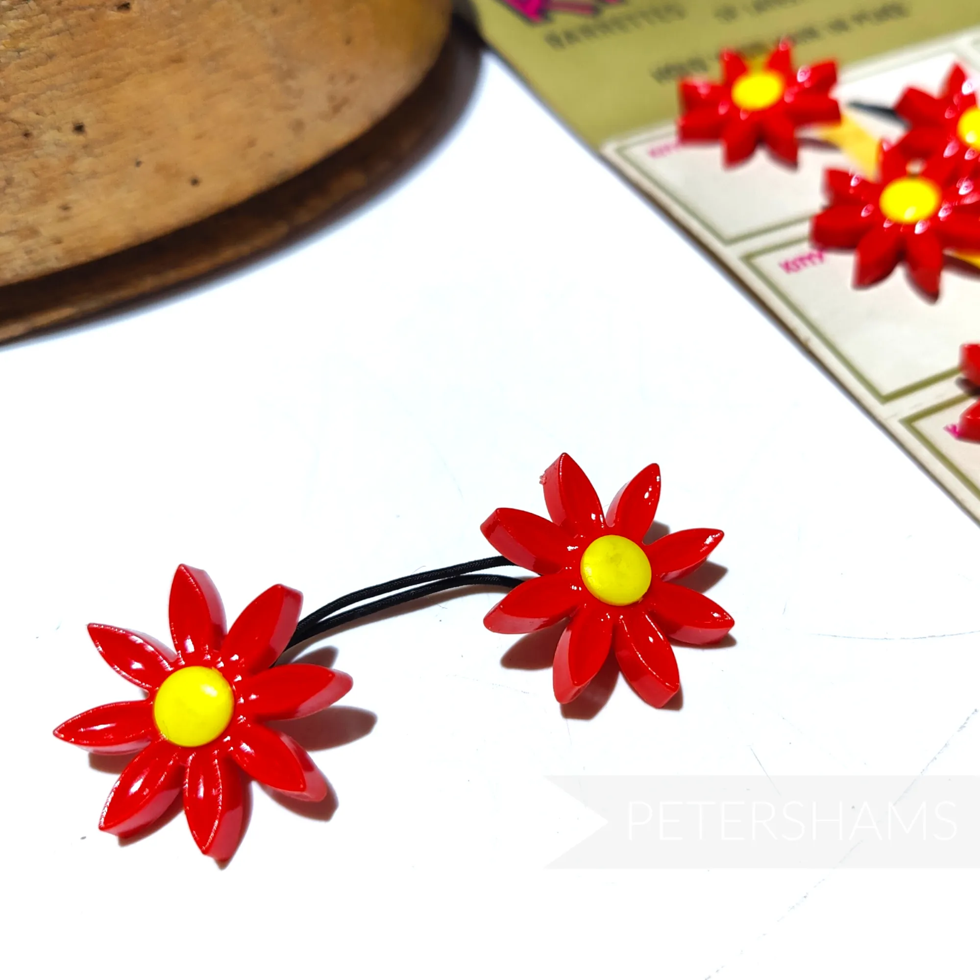 Vintage 1950's/60's 'Kitty' Daisy Flower Hair Elastics - Card of 12