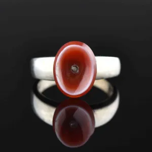 Vintage Silver Concave Carnelian Banded Agate Ring