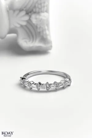 Zircon Ring (065-Zircon)